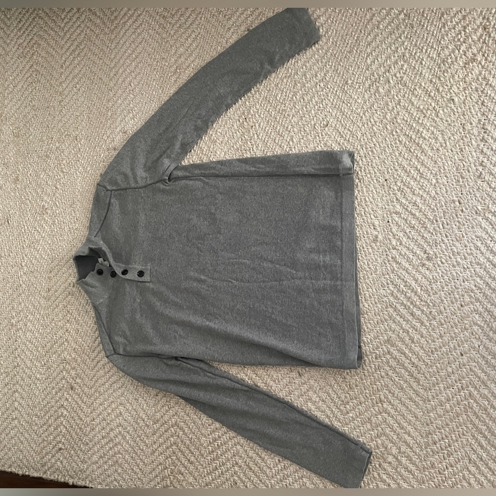 Sundance GREY LONG SLEEVE QUARTER BUTTON TURTLE NECK *size large*